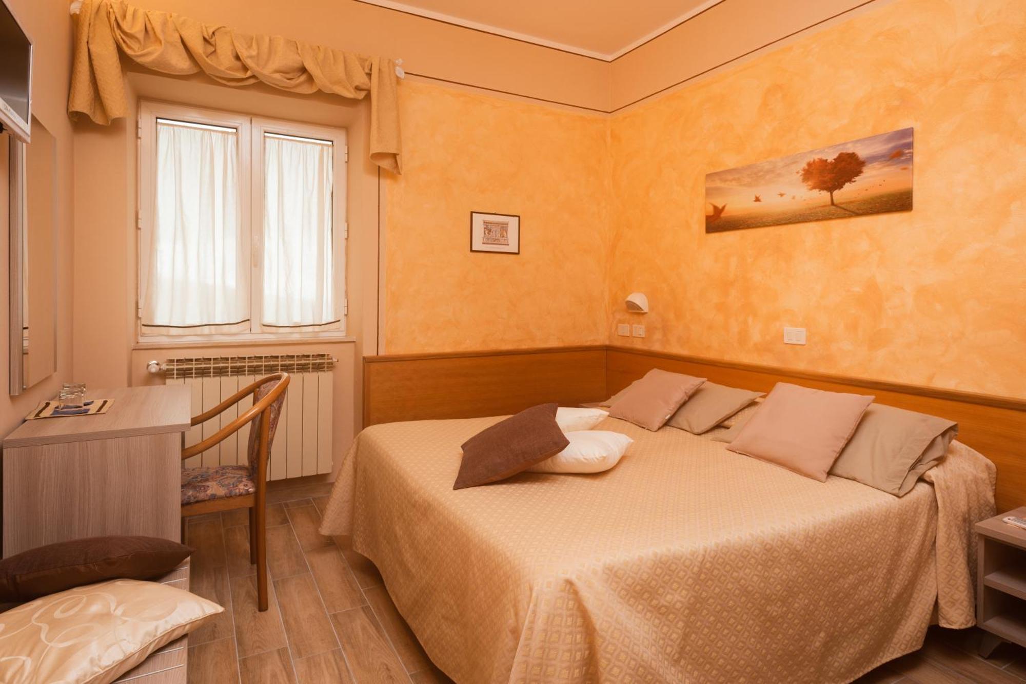 Albergo Ristorante il Fungo Santa Fiora Esterno foto