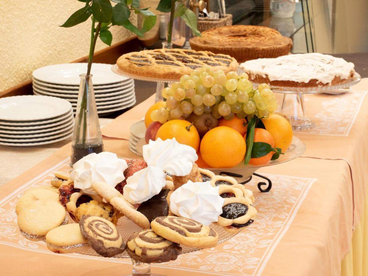 Albergo Ristorante il Fungo Santa Fiora Esterno foto